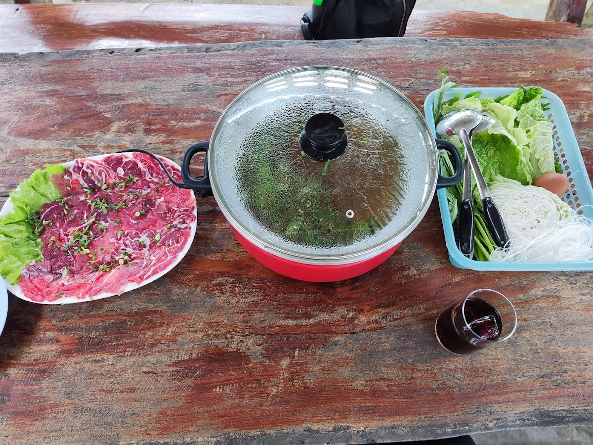 Vientiane Restaurant, Mukdahan Town Photo 10