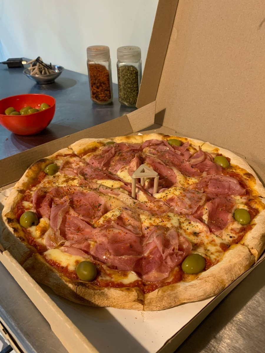 El Garage Pizzas Photo 5