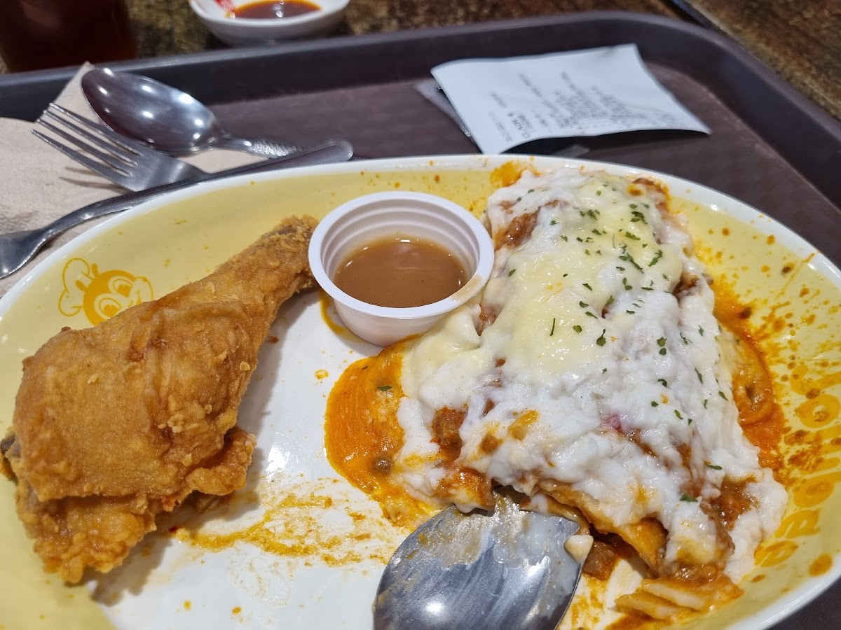CityMall FoodWorld (Jollibee, Chowking, Mang Inasal, Greenwich) Photo 2