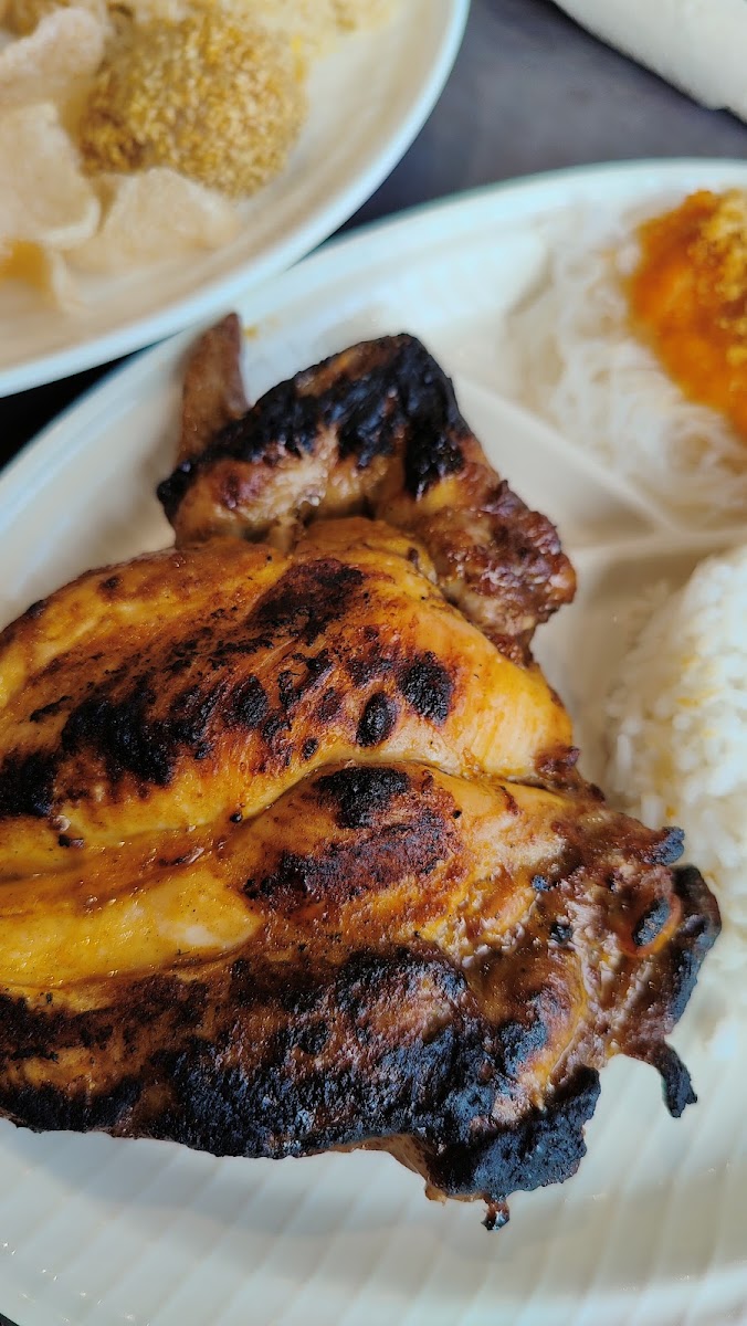 CityMall FoodWorld (Jollibee, Chowking, Mang Inasal, Greenwich) Photo 8
