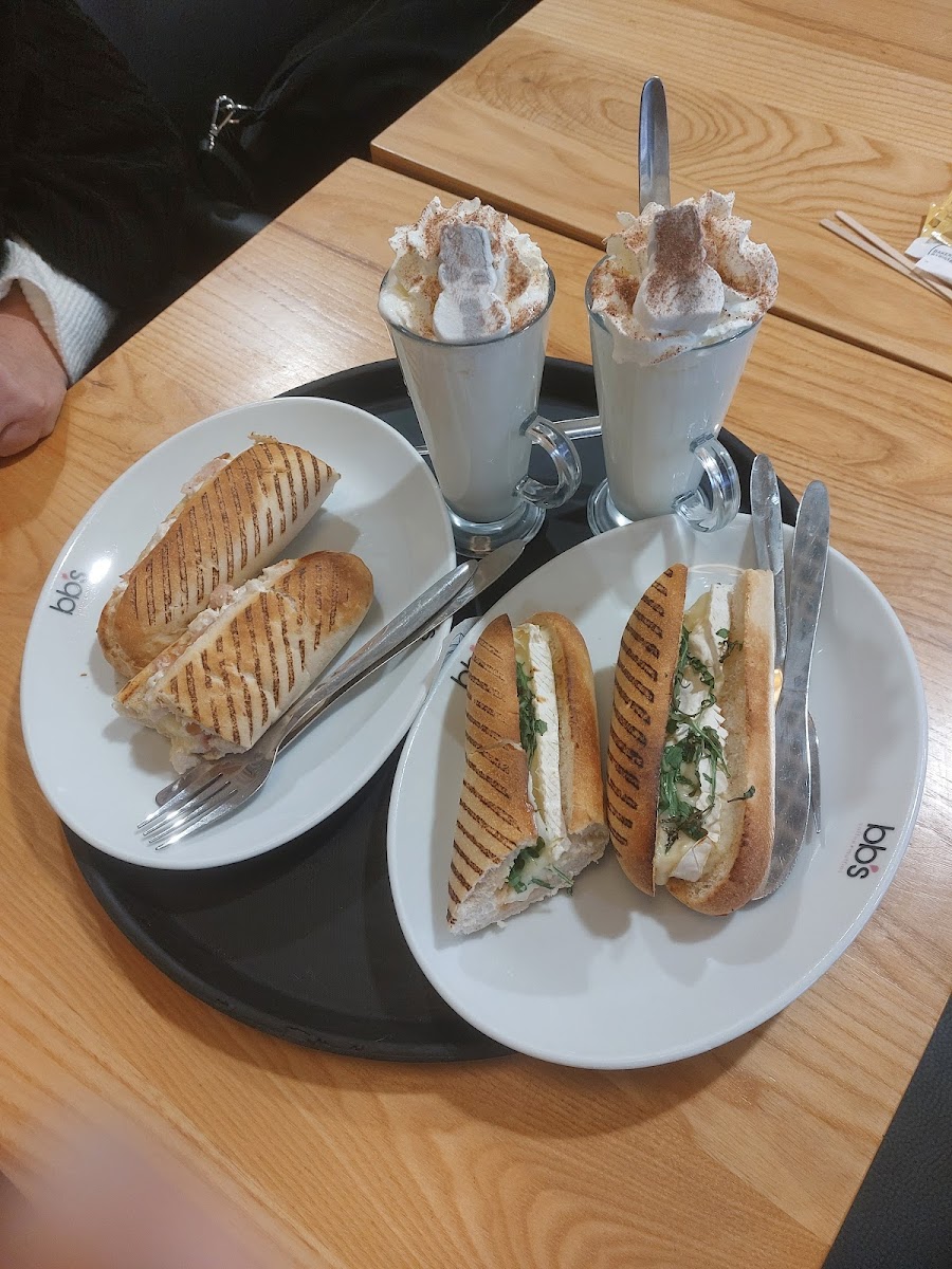 BB's Coffee & Muffins Photo 9