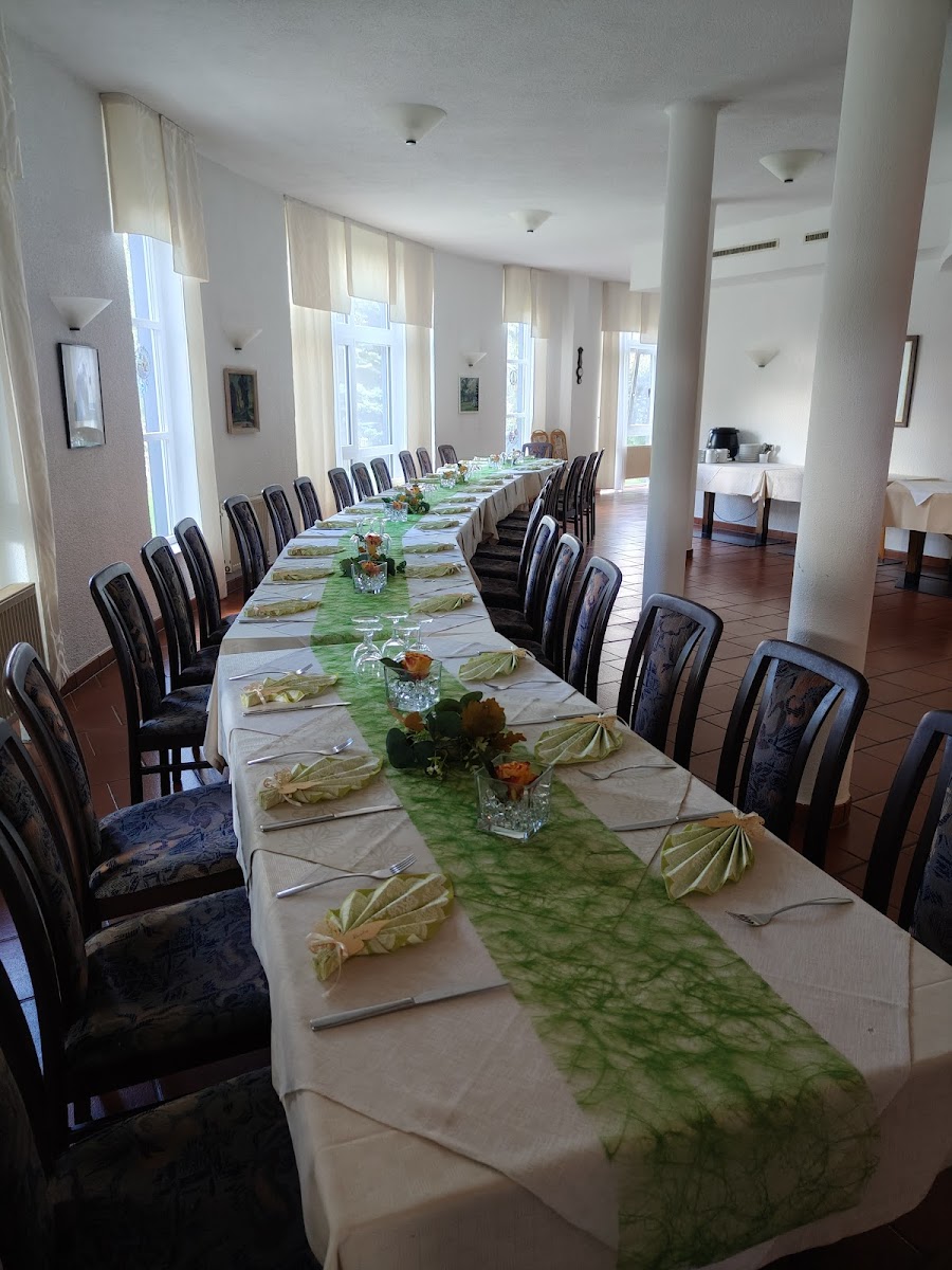 Hotel Gudd - Restaurant & Kegelbahn Photo 3