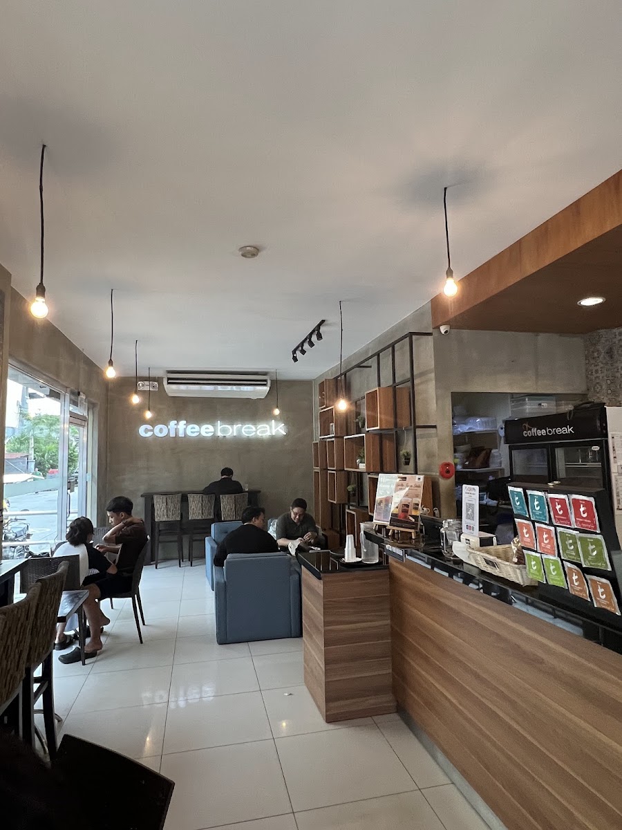 Coffeebreak MANDURRIAO Official Photo 3