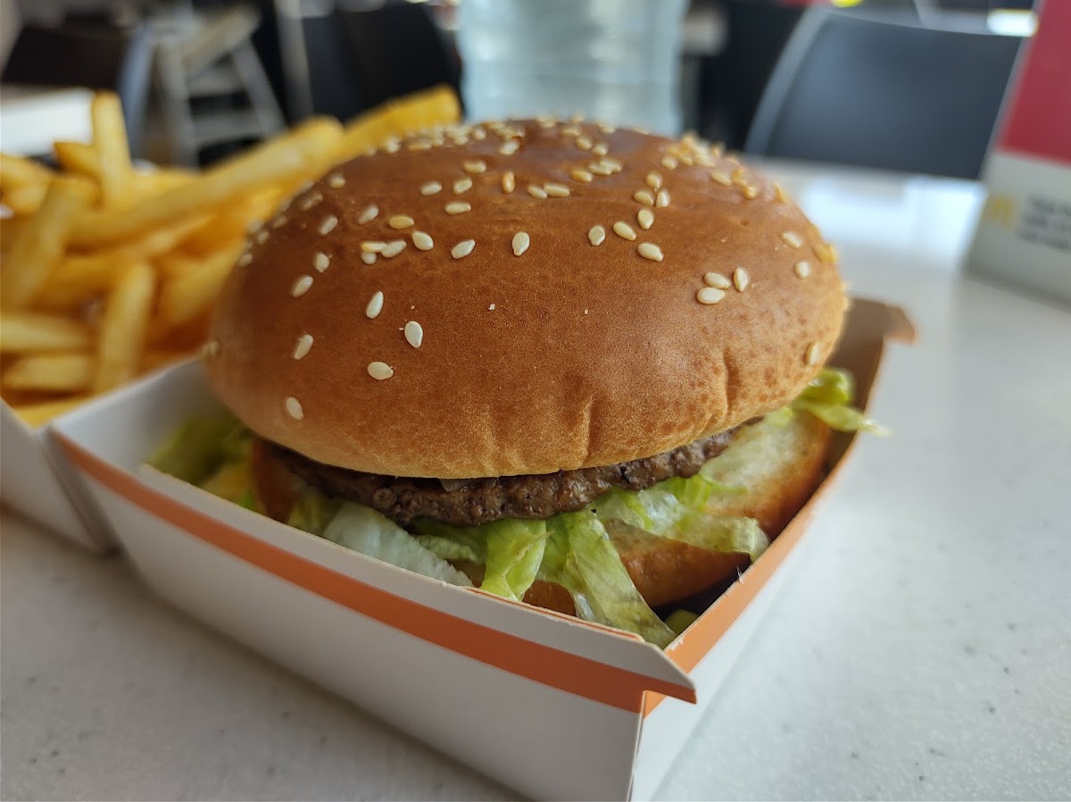 McDonald's Lunn Ave Photo 7