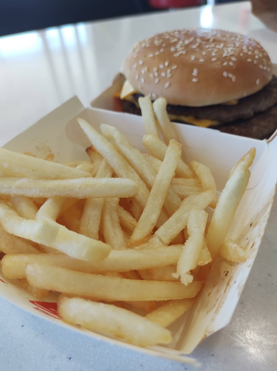 McDonald's Lunn Ave Photo 9