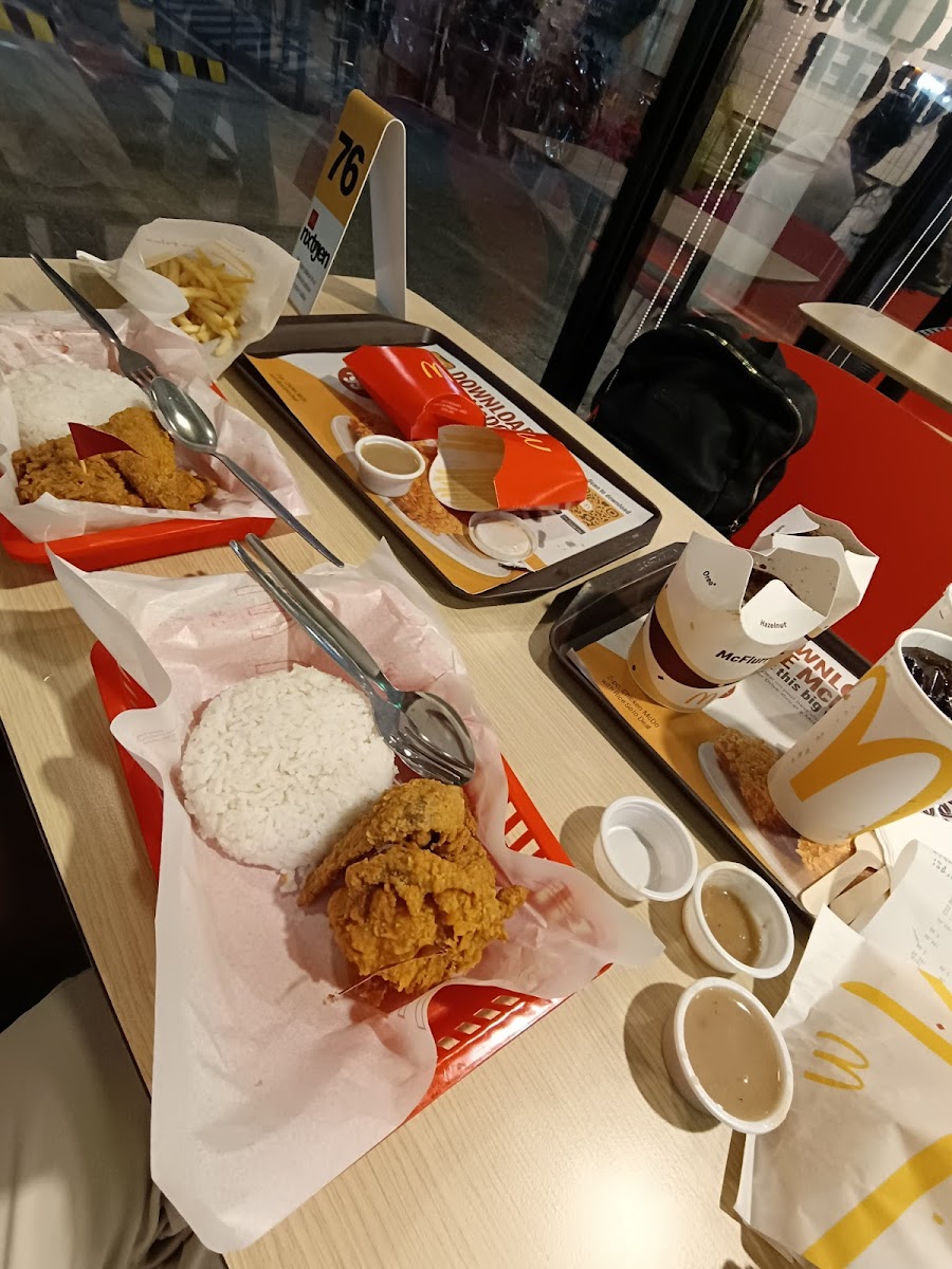 McDonald's Taytay Photo 9