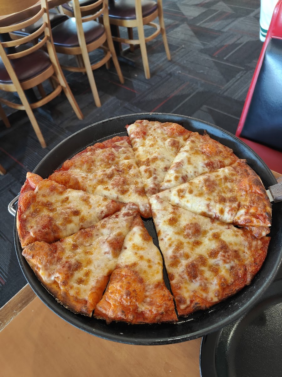 Shakey's Pizza Parlor Photo 7