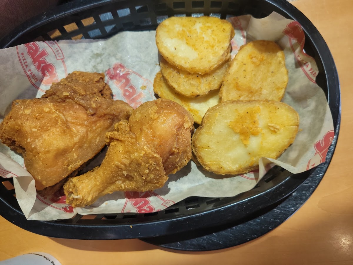 Shakey's Pizza Parlor Photo 9