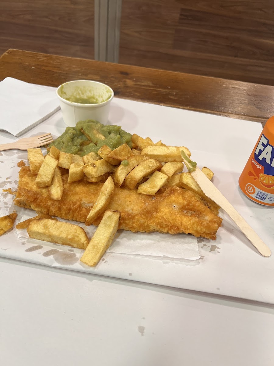 Fish & Chic Photo 4