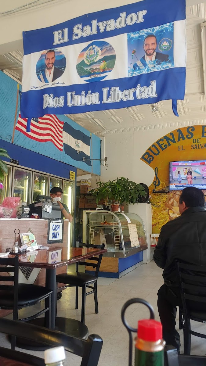 Panaderia El Salvador Photo 1