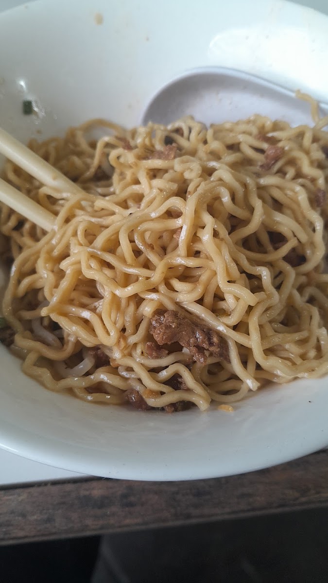 Mie Kriting Awie Photo 7