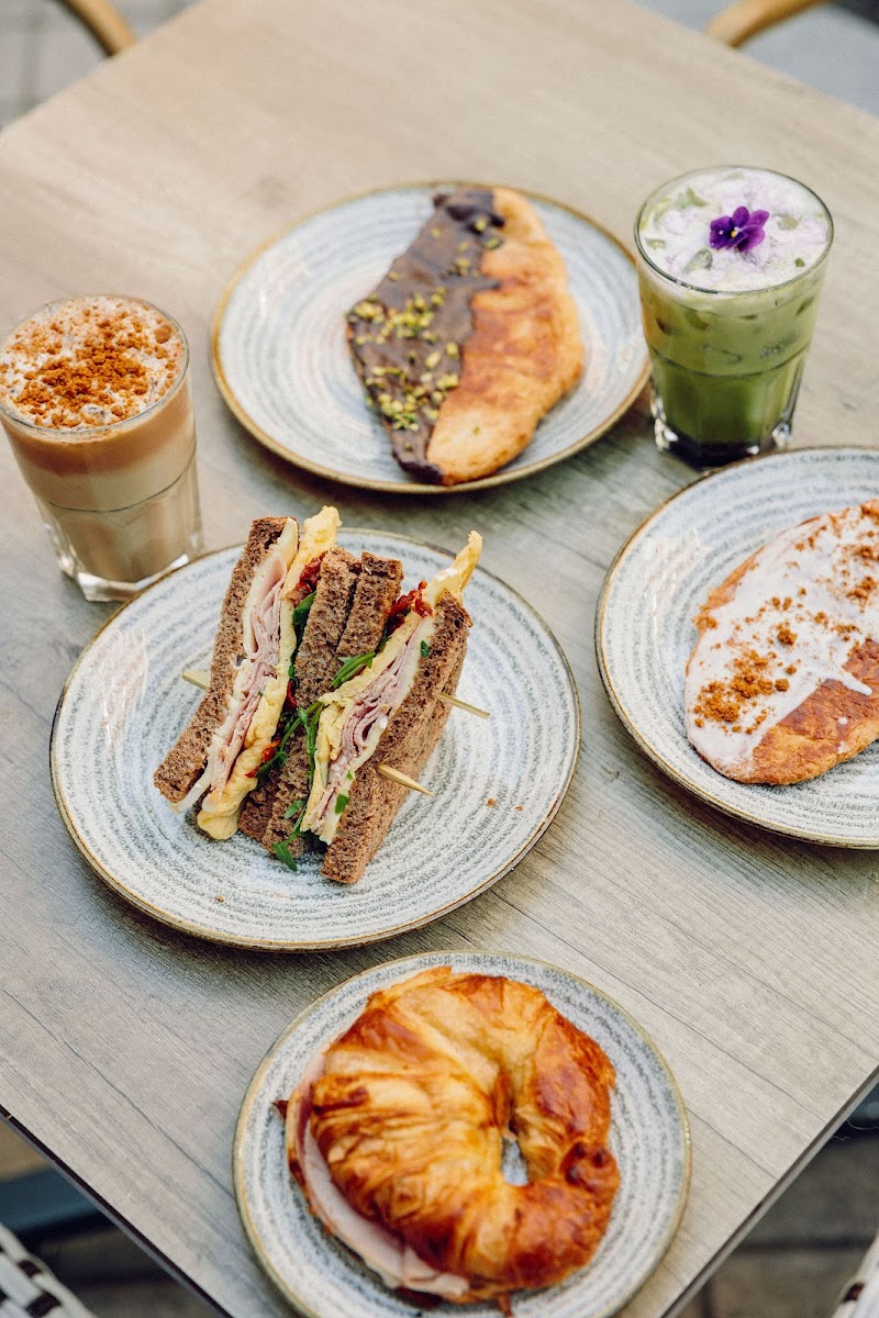 Santagloria Coffee & Bakery Photo 3