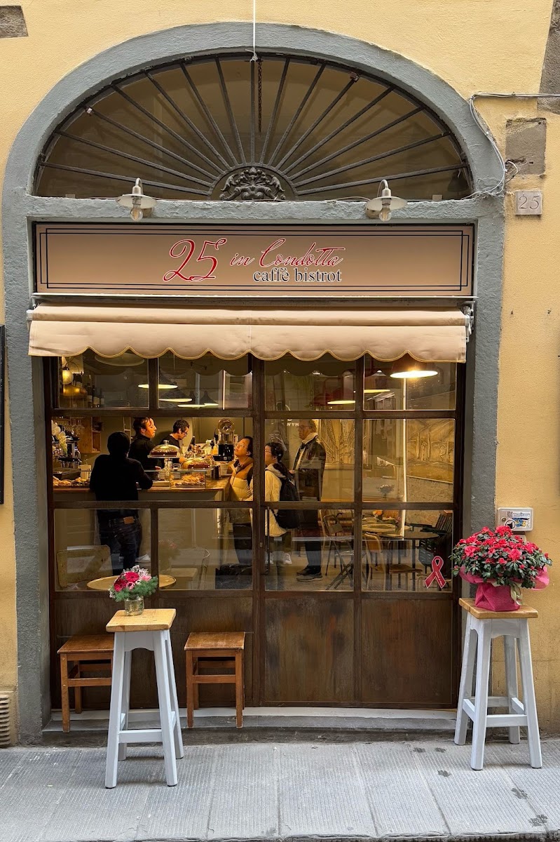 25 in Codotta caffè bistrot