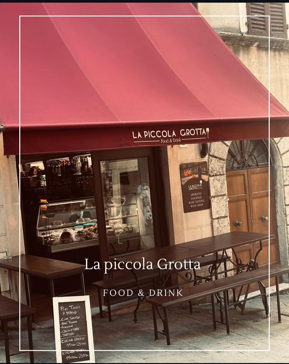 La Piccola Grotta
