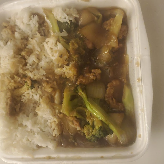 Chicken and Broccoli with Steamed Rice