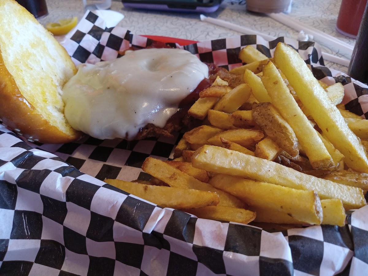 Bing's Diner Photo 5