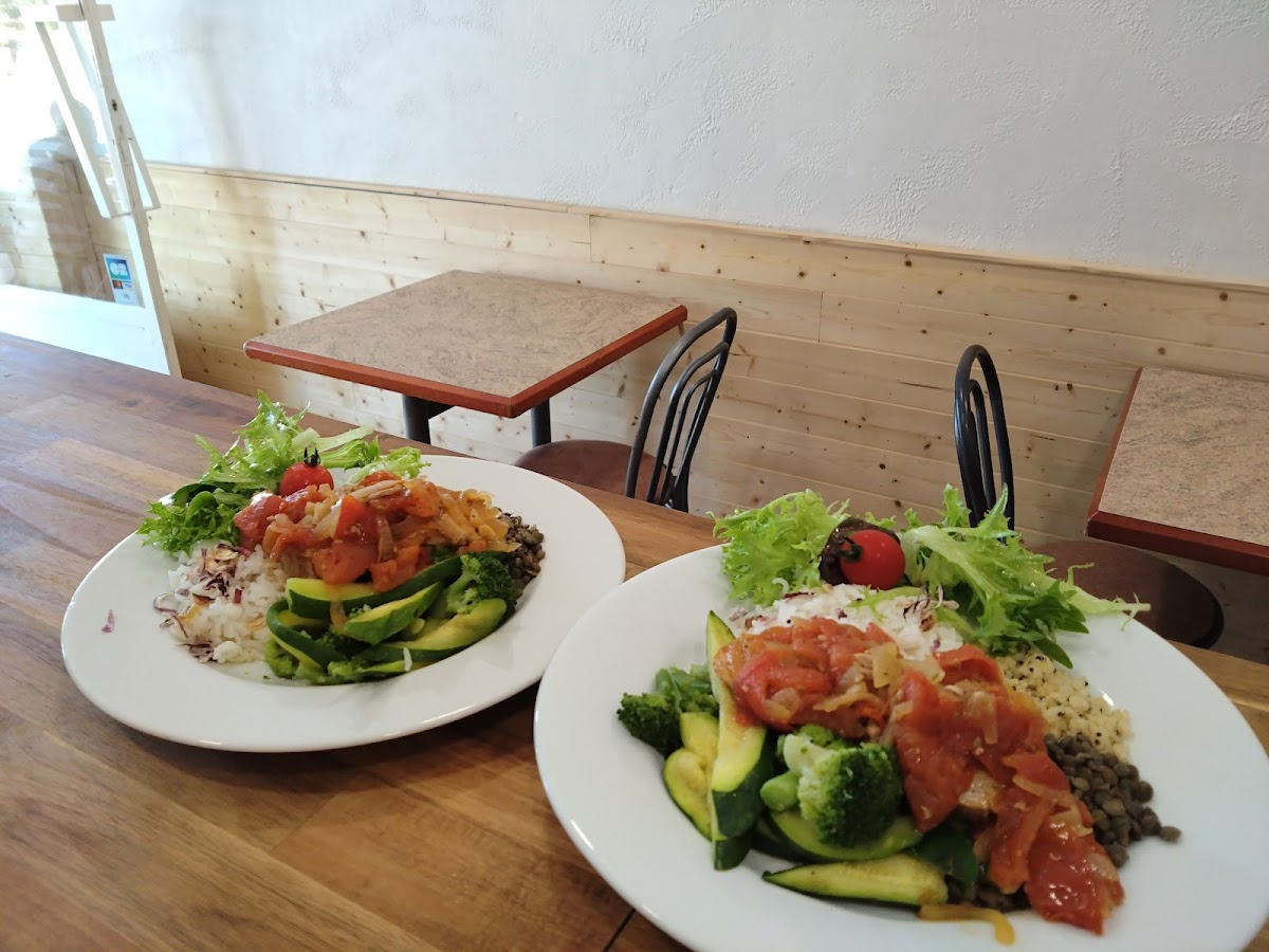 cantine du pont Photo 2
