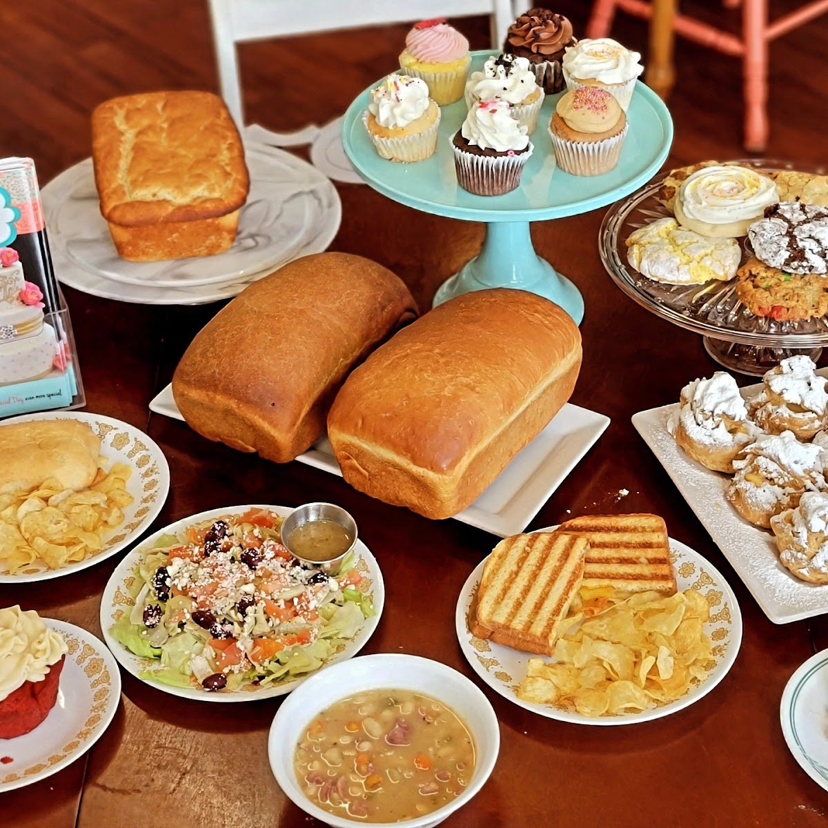 Holly's Sweet Treats Photo 2