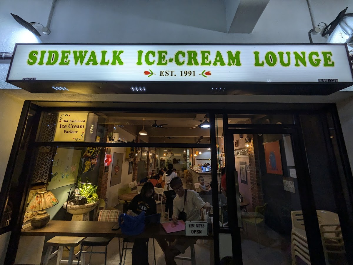 Sidewalk Ice-Cream Lounge