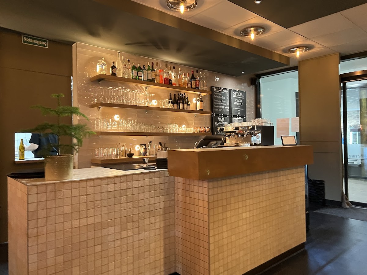 Aquarium Foodbar Photo 4