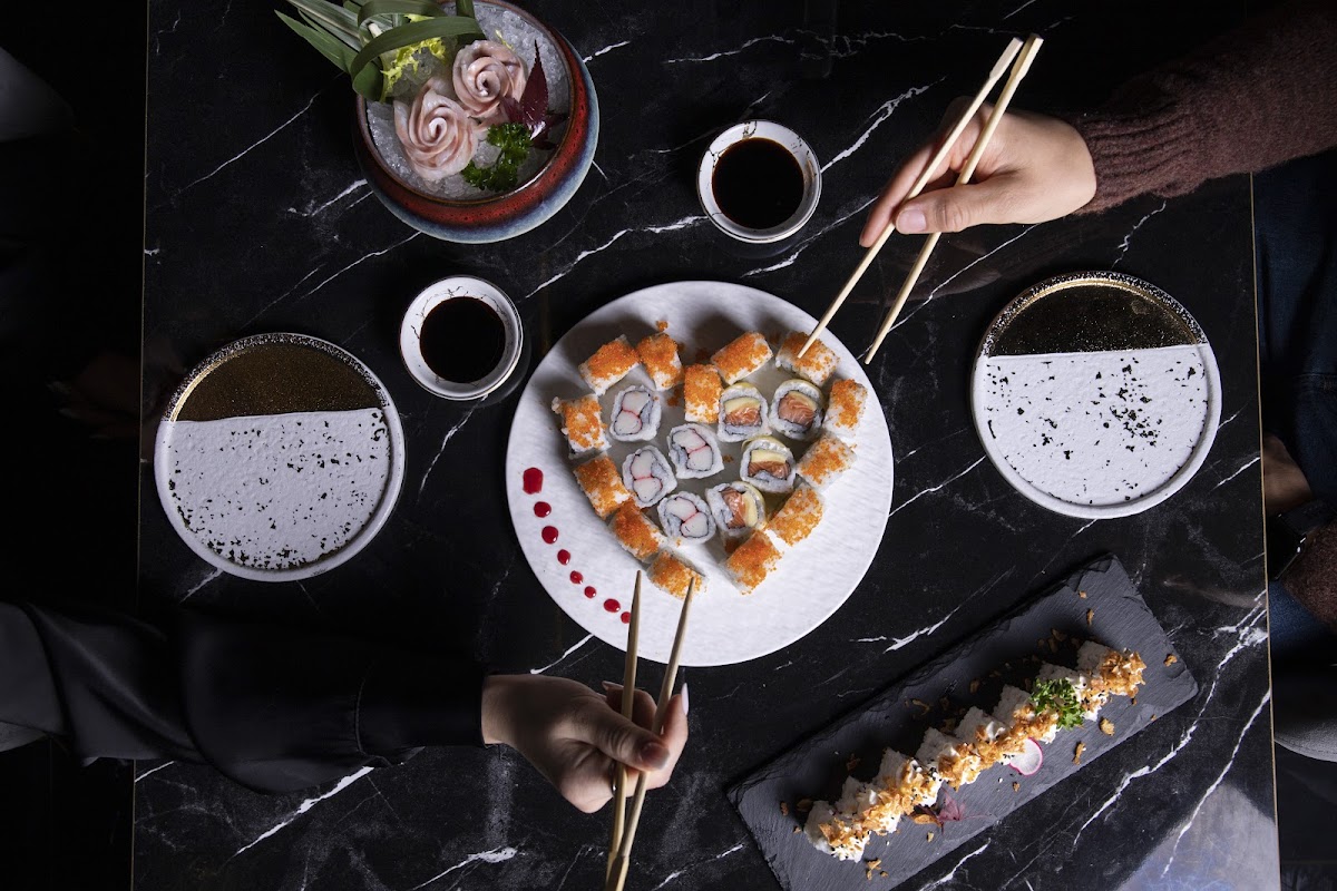 SUSHI STAR Photo 3