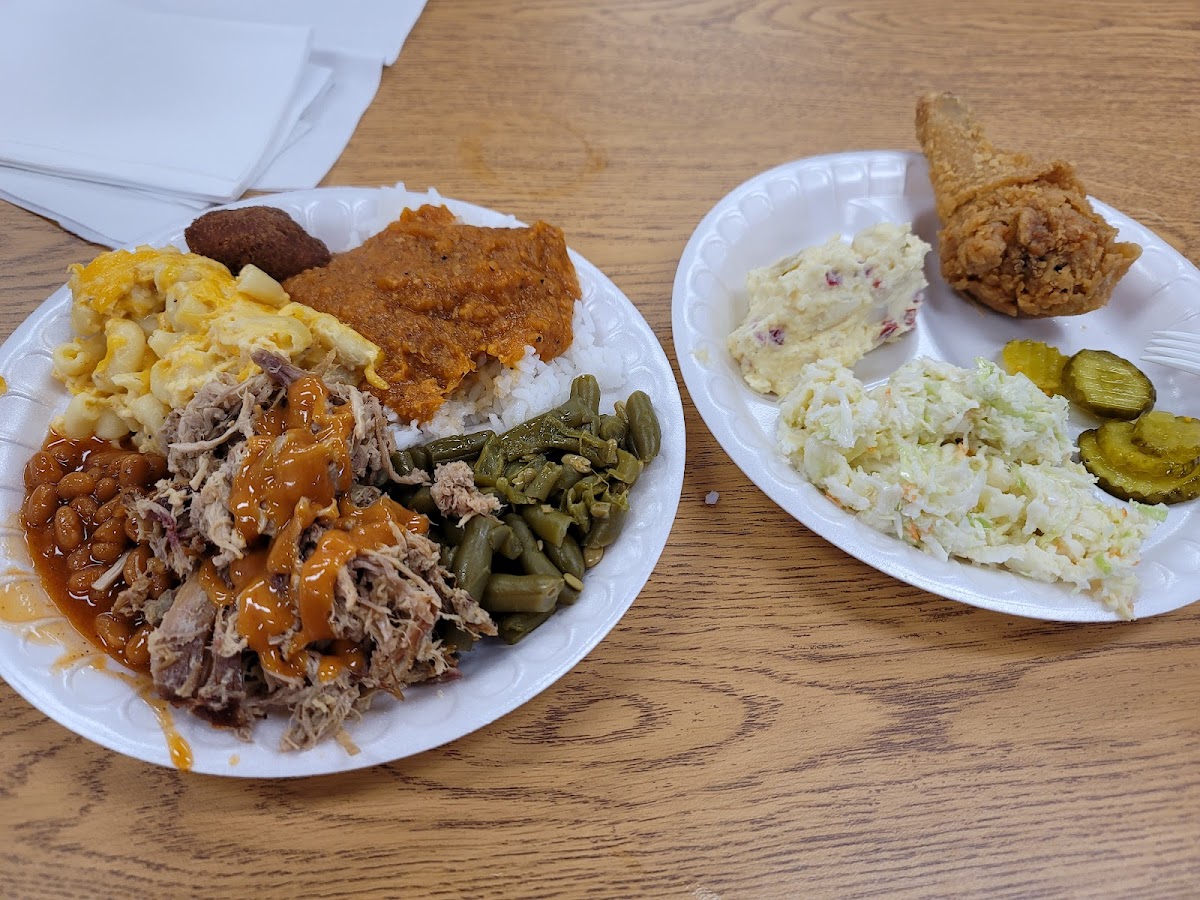 Dukes Bar-B-Que Photo 5