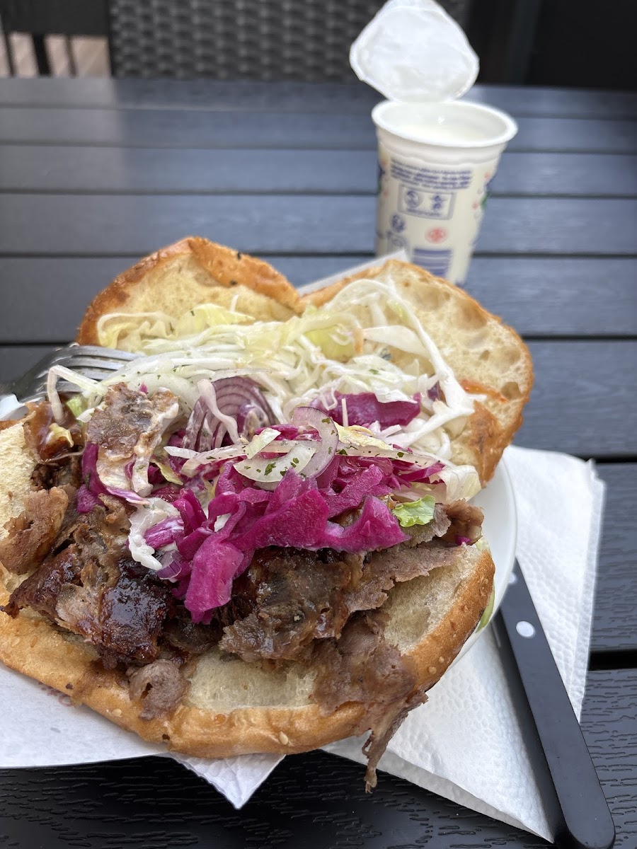 Schlemmerecke 2 - Kebap Haus & Imbiss Photo 4