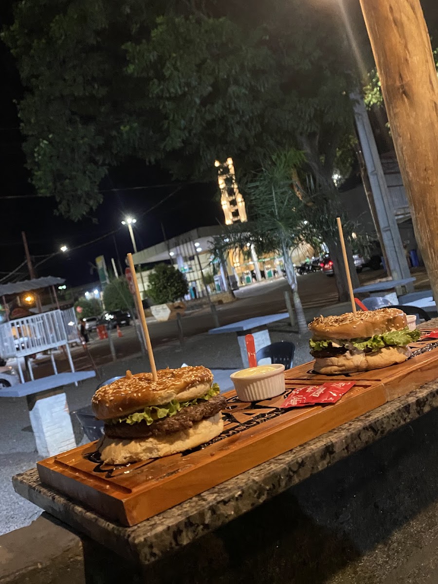 RedSteak Burger & Grill Navirai MS