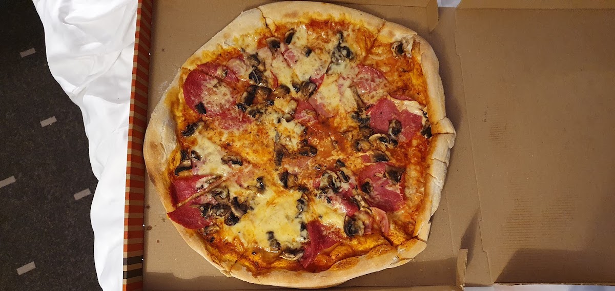 Pizza Torino Photo 3