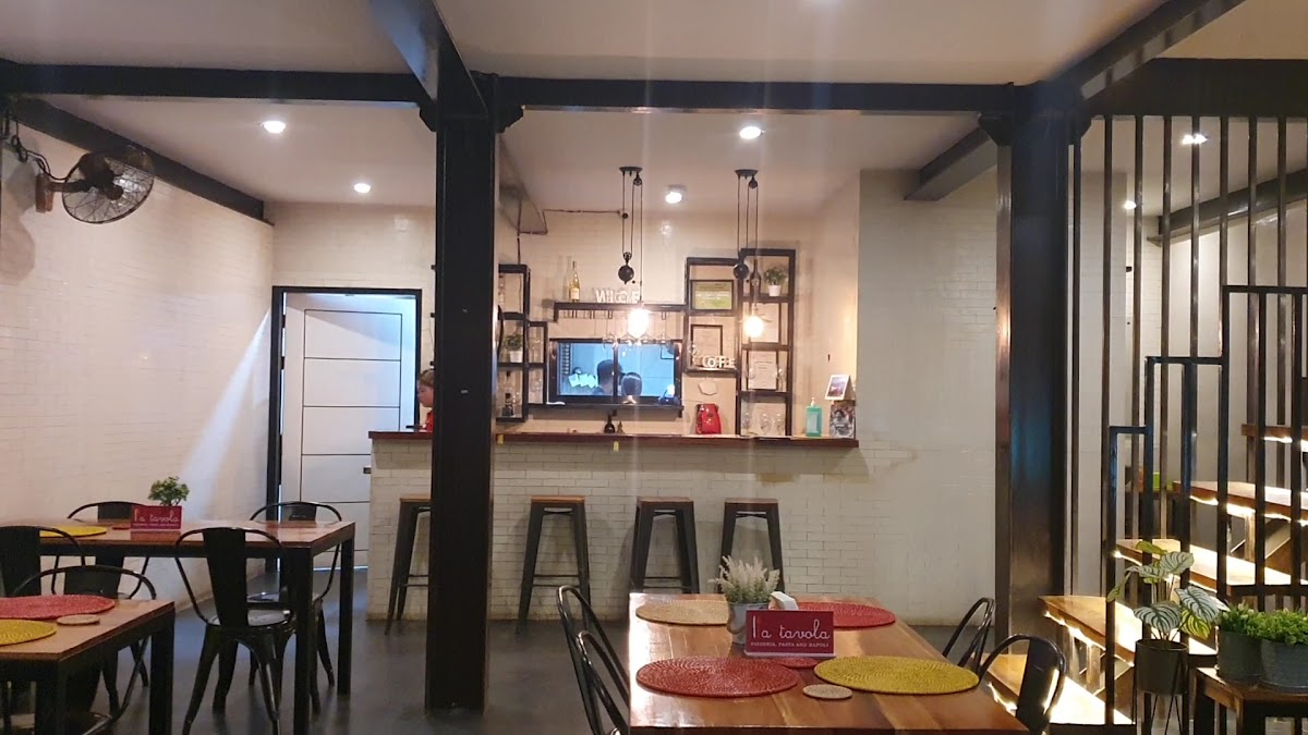 A Tavola Photo 2