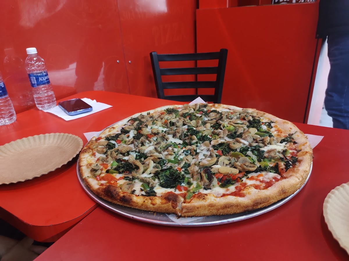 Little Italy Pizza Photo 7