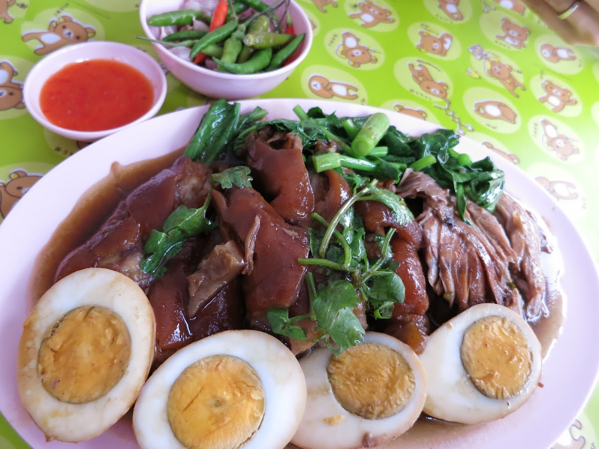 Braised Pork Leg Photo 9