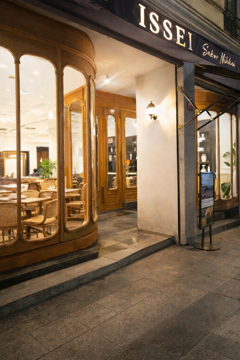 Issei Nikkei Restaurante