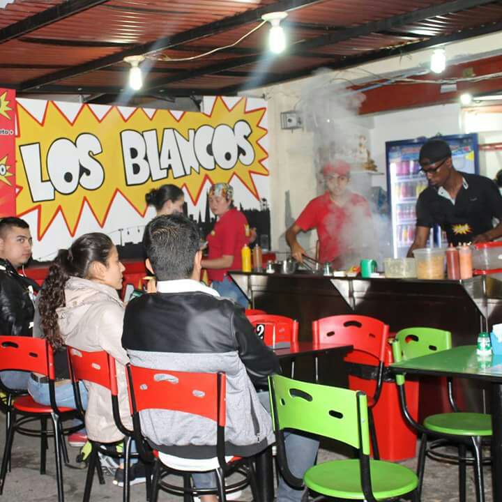 Los Blancos comidas rápidas Photo 3