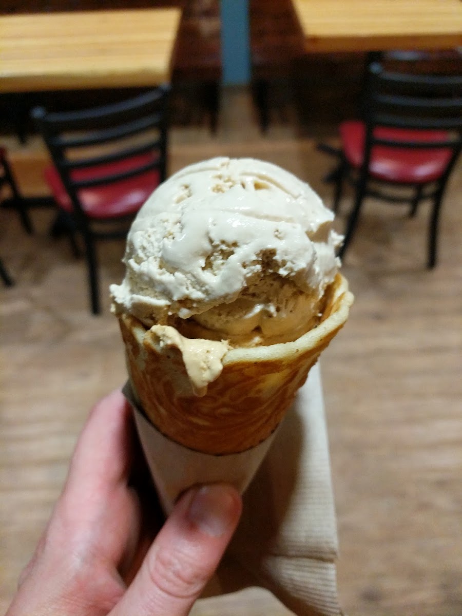 Betty Rae's Ice Cream Photo 10