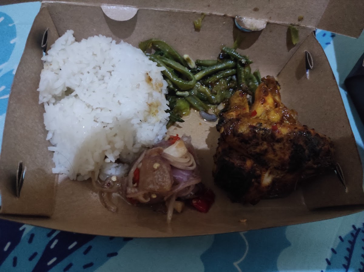 Ayam Bakar Maksu Photo 6