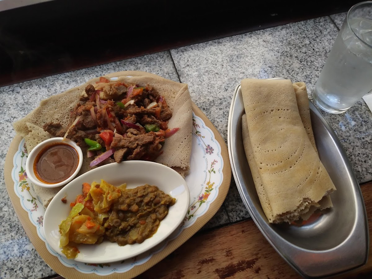Almaz Cafe Photo 7