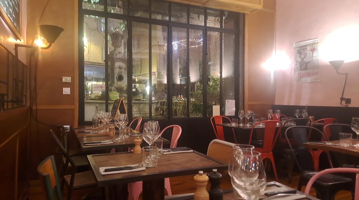 Le Four sous le Platane Photo 2
