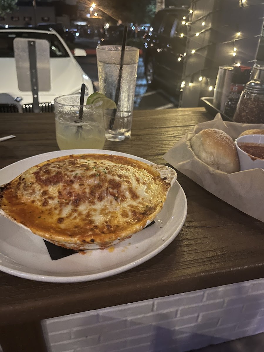 Ipp's Pastaria & Bar Photo 8
