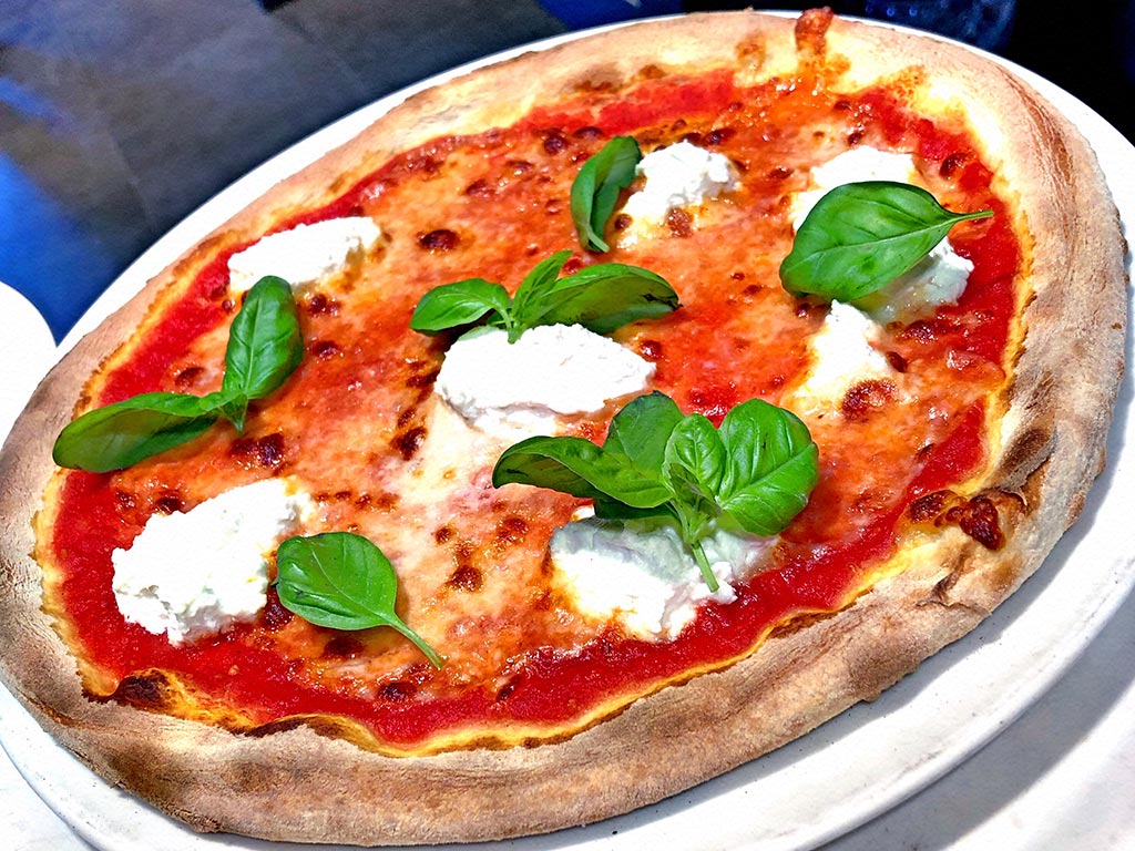 La Favola - Pizza & Kebab Photo 6