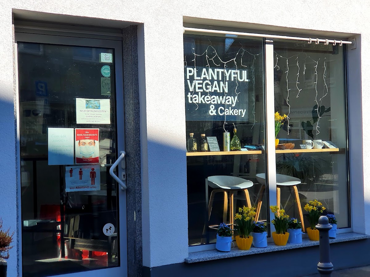 plantyful - vegan takeaway café