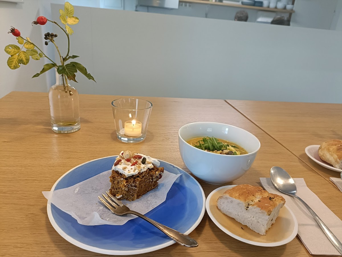 plantyful - vegan takeaway café Photo 4