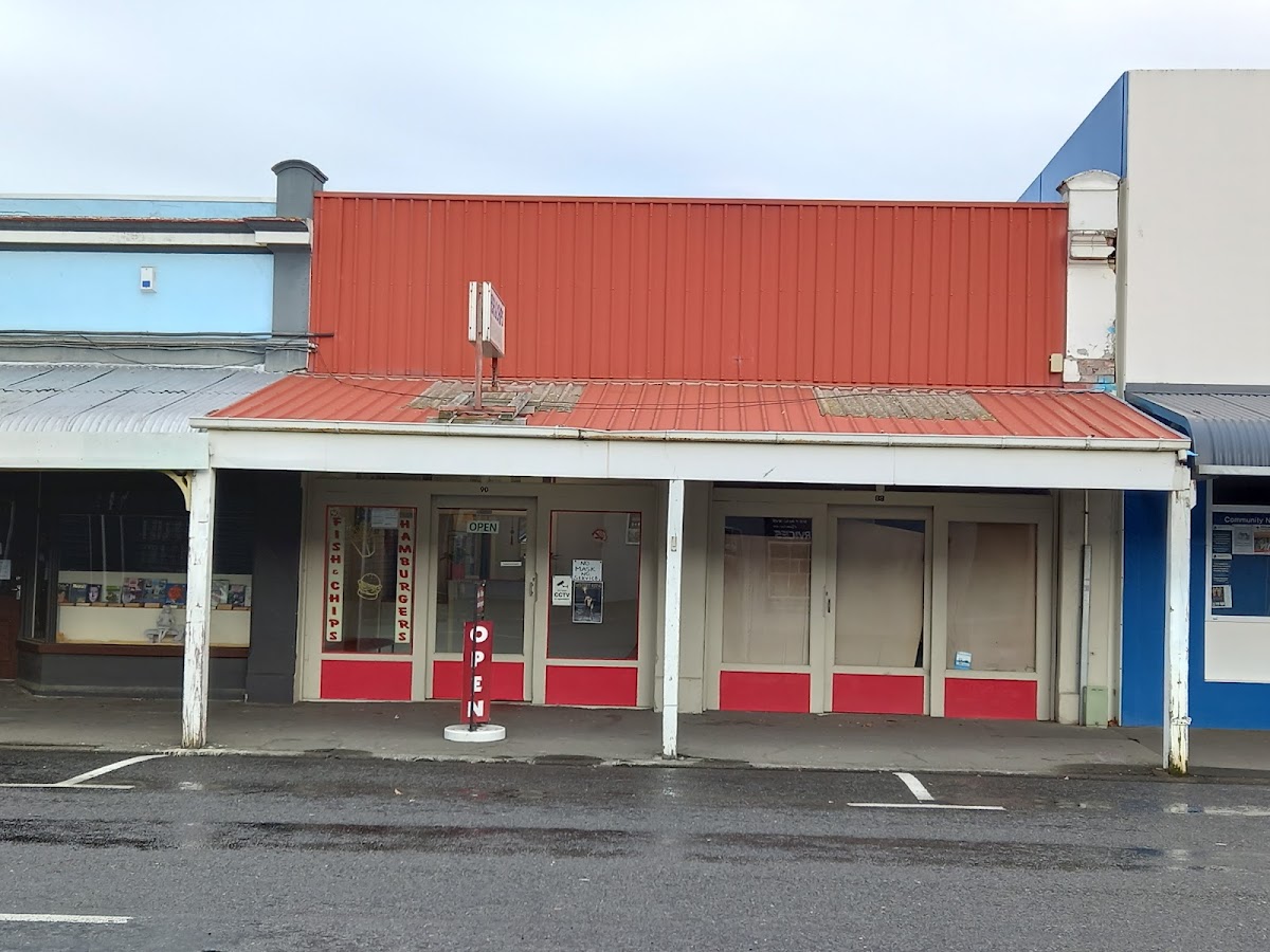 Triangle Fresh Fish & Takeaway Photo 4