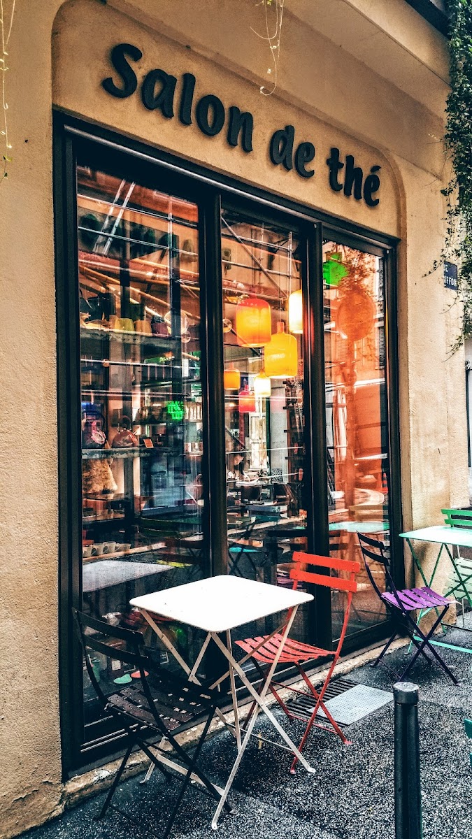 À Chacun Sa Tasse