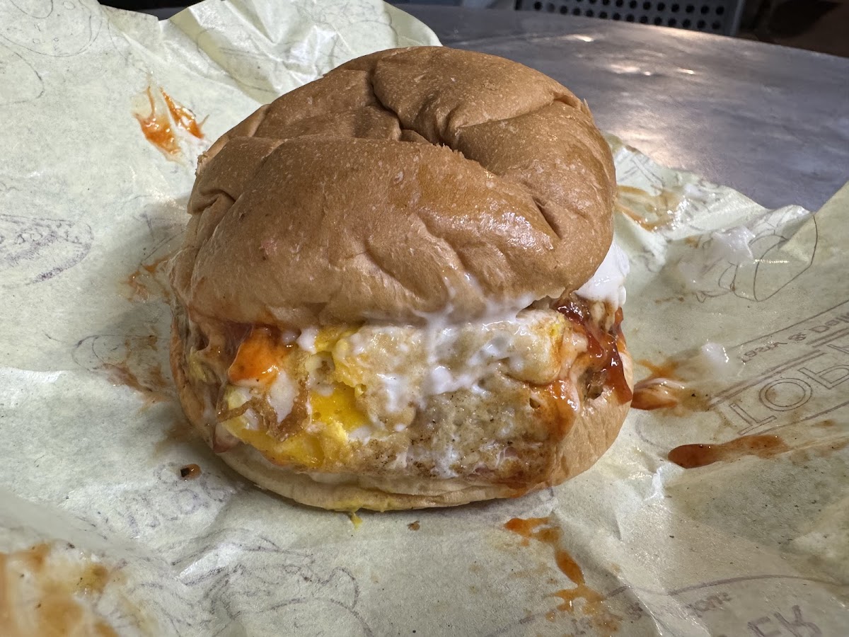 Charlie’s Burgers Photo 8