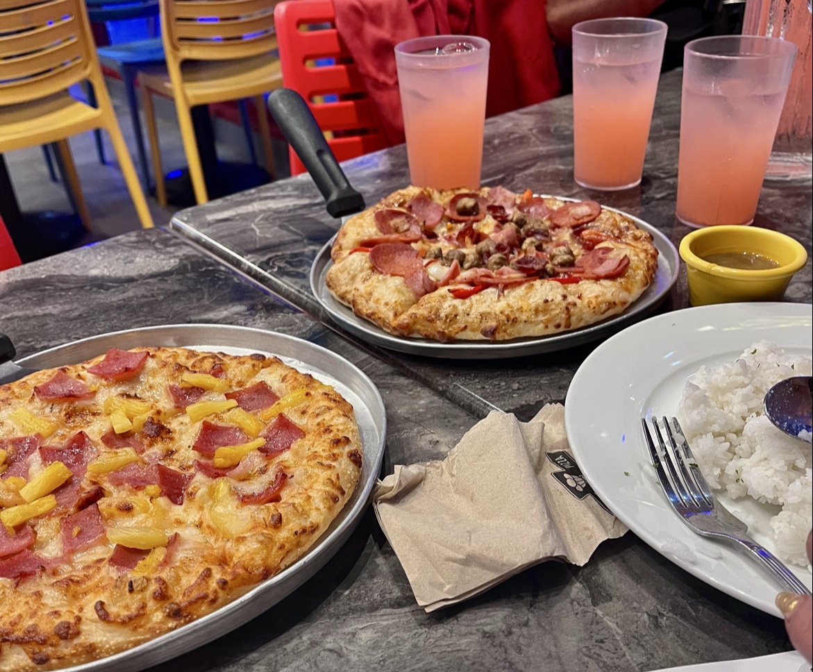 Angel's Pizza - Monumento Photo 3