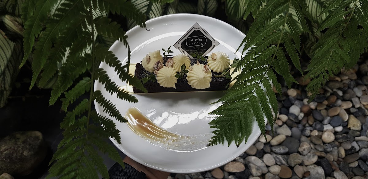 La Mer Cafe & Design Photo 7