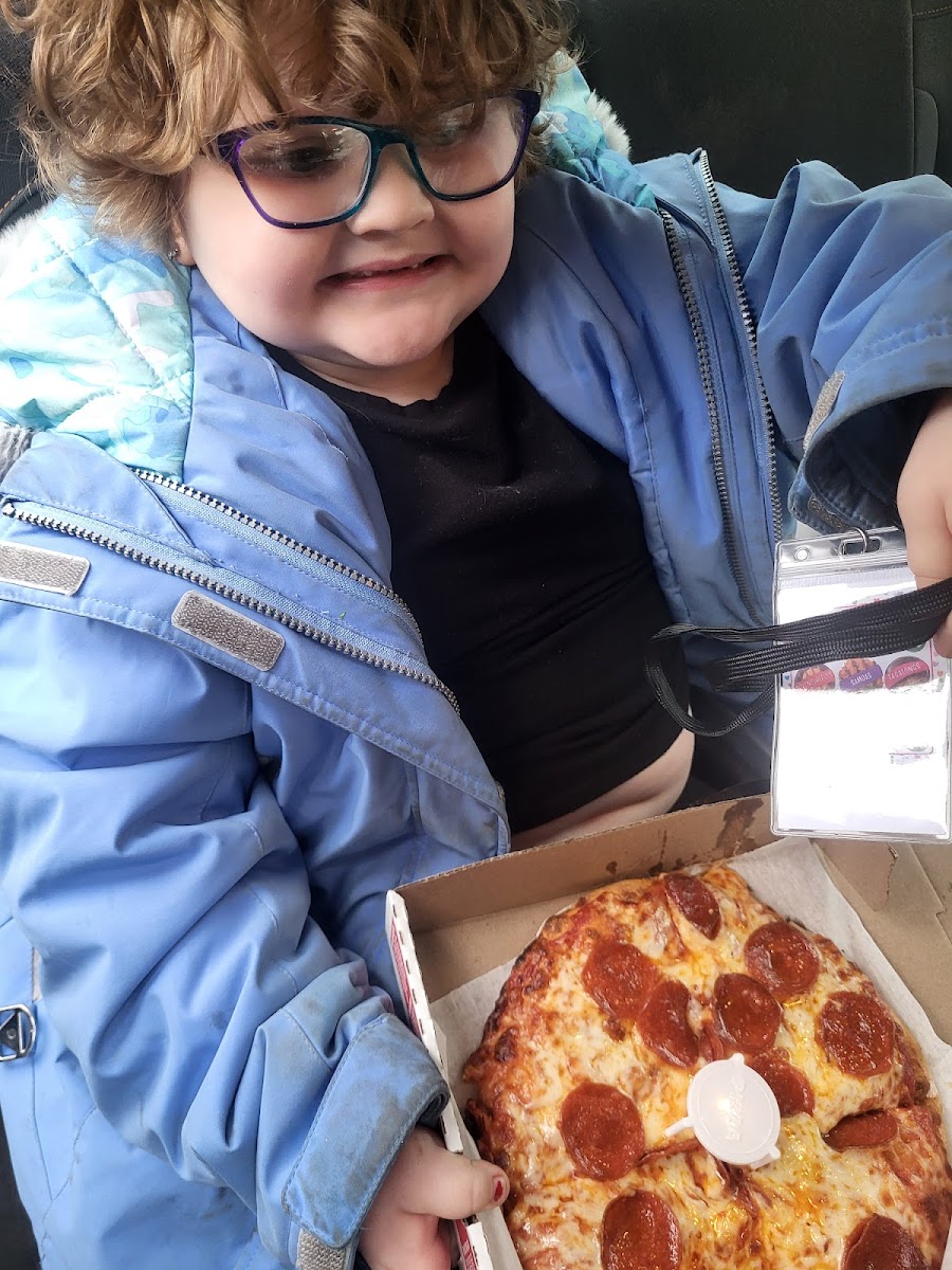 Fox's Pizza Den Photo 9