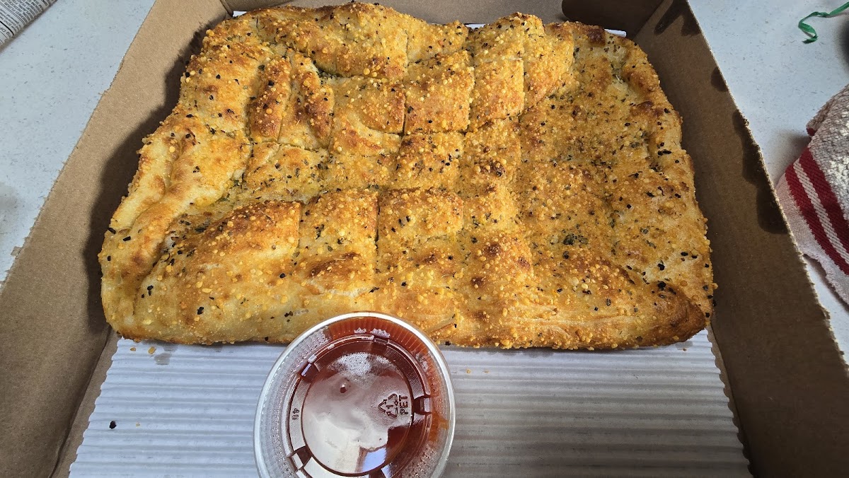 Fox's Pizza Den Photo 2
