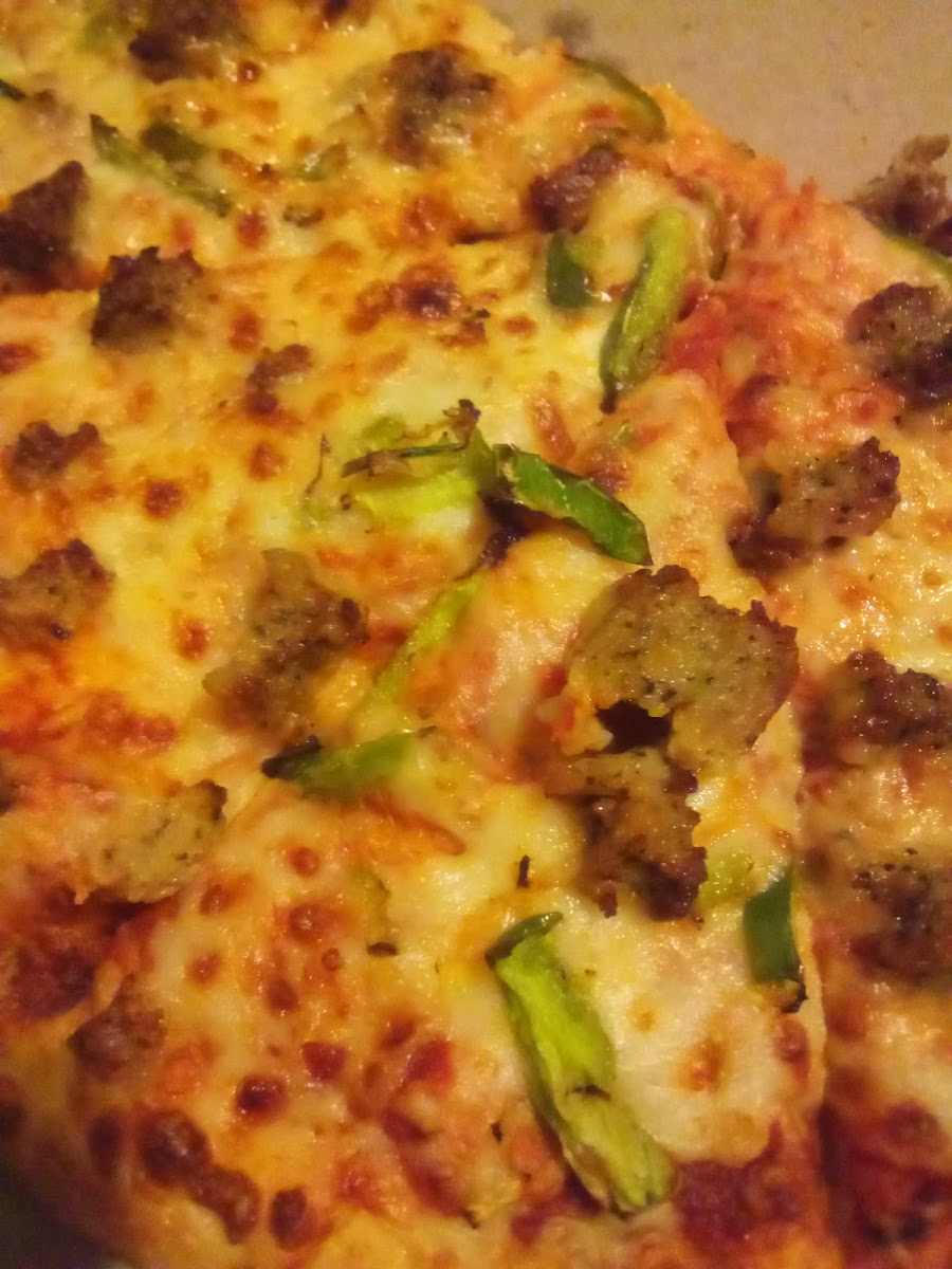Fox's Pizza Den Photo 5